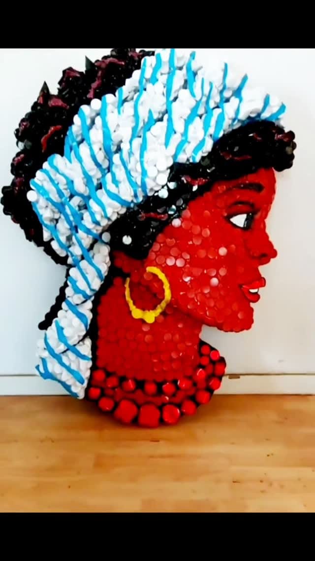 Post 2 by Helena Ceva Art on Instagram (video)