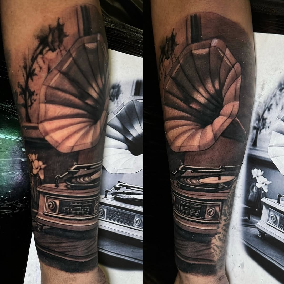Post 5 by Luis Lizarraga on Instagram (image)