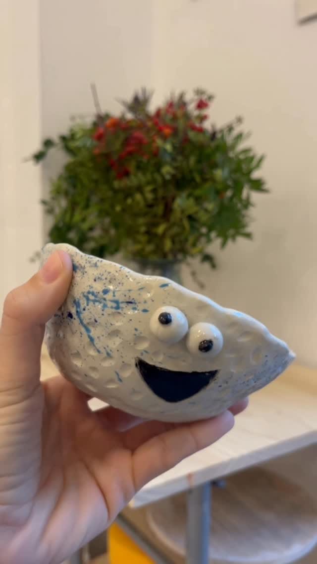 Post 4 by Saleta | ceramics for your everyday moments 🤍 on Instagram (video)