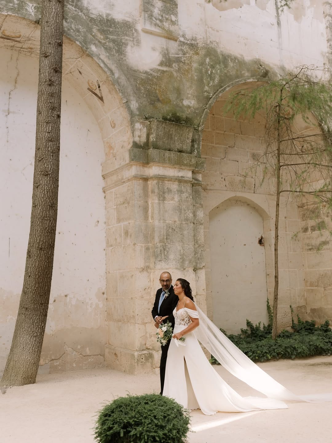 Post 9 by The Creative Shot | Wedding Stories on Instagram (carousel)
