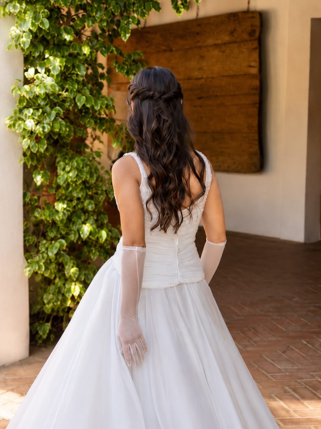 Post 5 by MONTENEGRO BEAUTY | Salon de Belleza on Instagram (carousel)