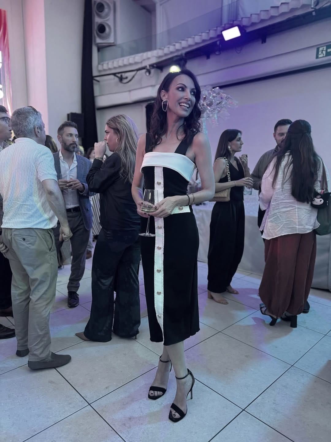 Post 4 by Laila Jiménez | Periodista on Instagram (carousel)