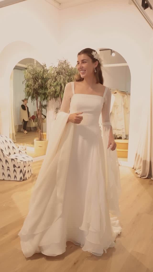 Post 10 by Cherubina Atelier on Instagram (video)