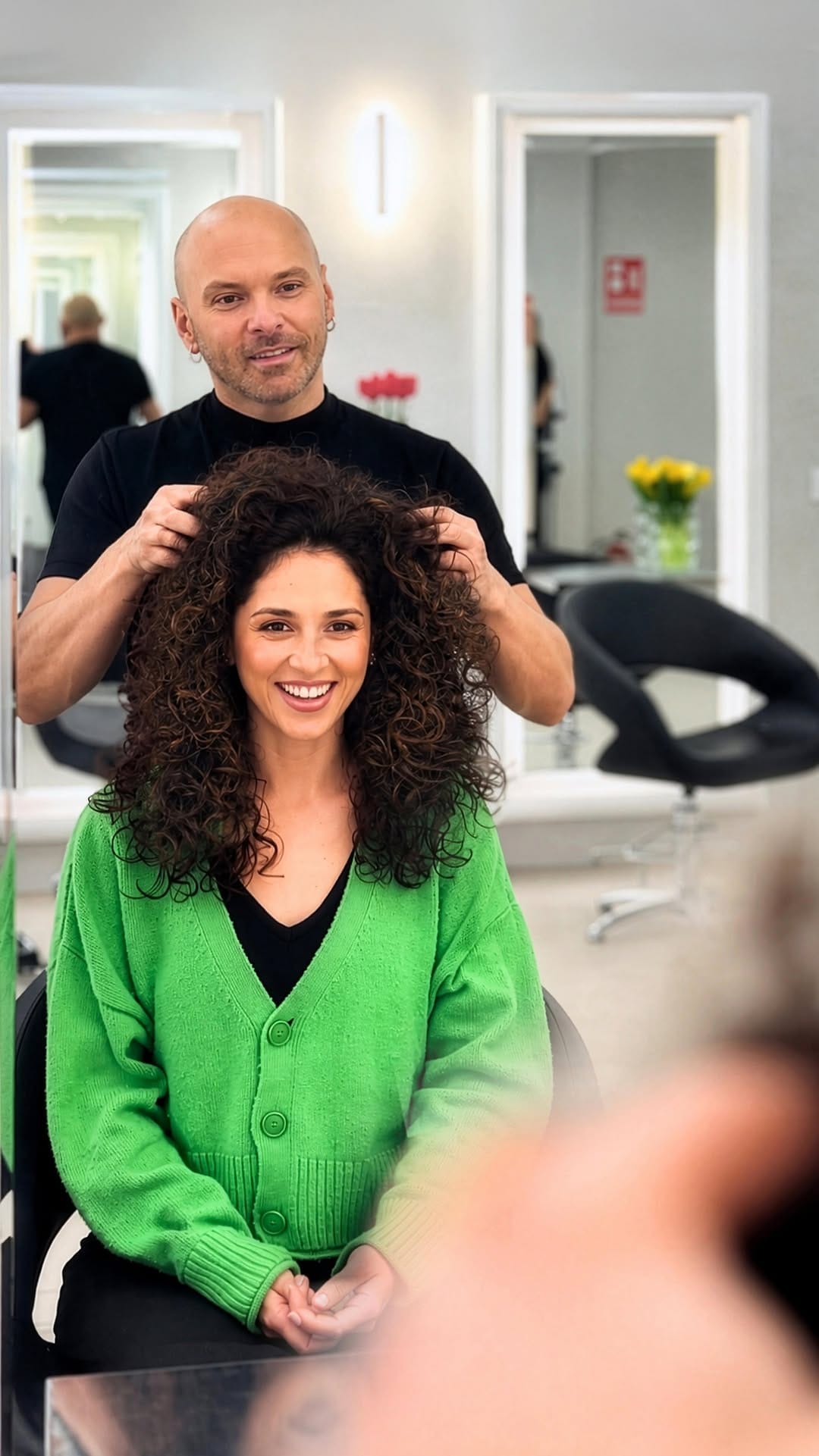 Post 9 by SK Style Barcelona | Hair & Beauty Salon on Instagram (video)