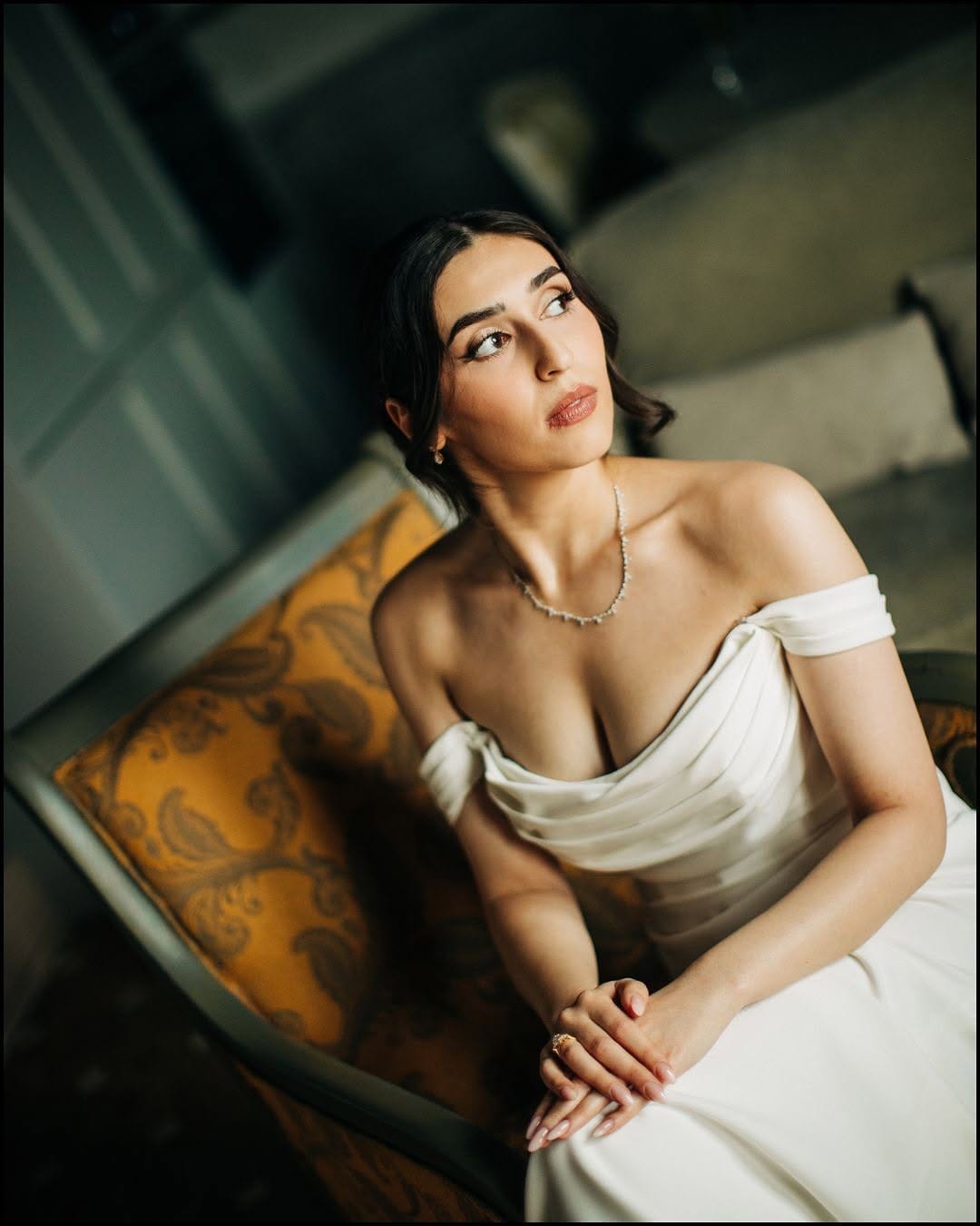 Post 5 by Wedding Photographer Granada on Instagram (carousel)