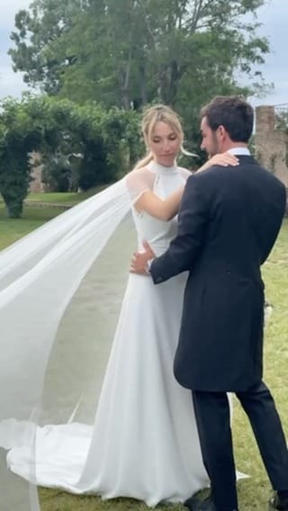 Post 6 by Ricky Romero on Instagram (video)