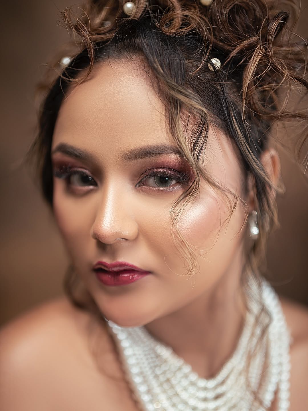 Post 4 by Arnab Majumdar on Instagram (carousel)