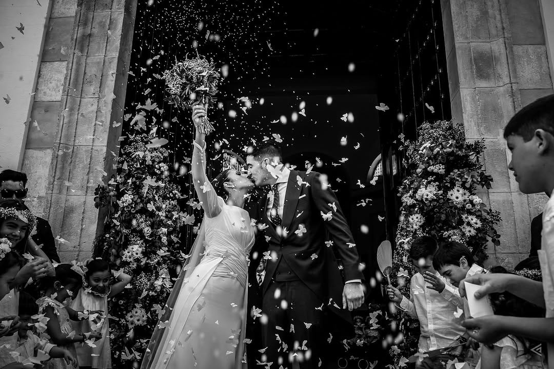 Post 9 by Fotógrafo Bodas Sevilla | Calle Fotografía on Instagram (image)