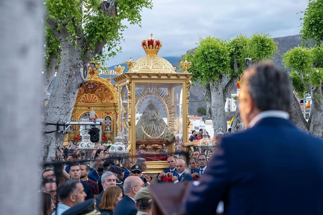 Post 2 by Bajada de la Virgen de Las Nieves on Instagram (carousel)