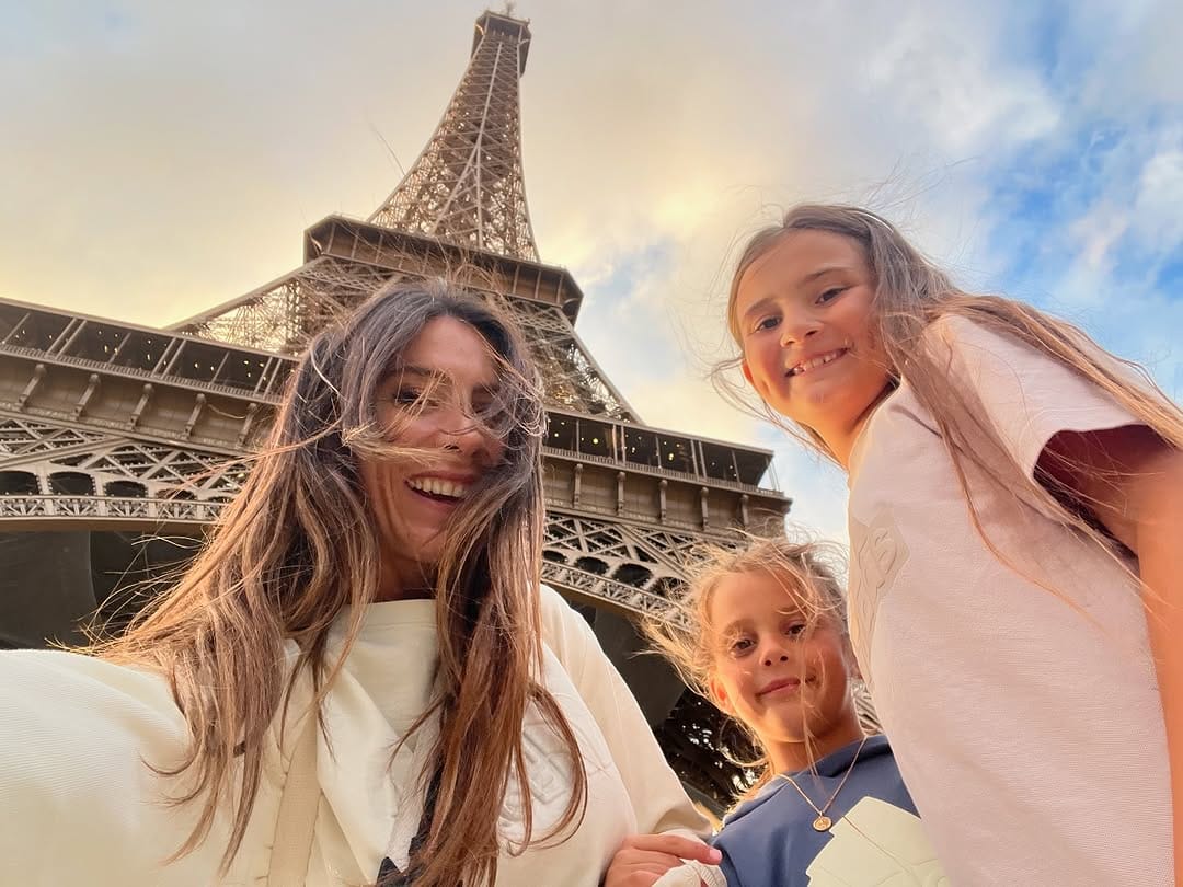 Post 7 by Vane on Instagram (carousel)