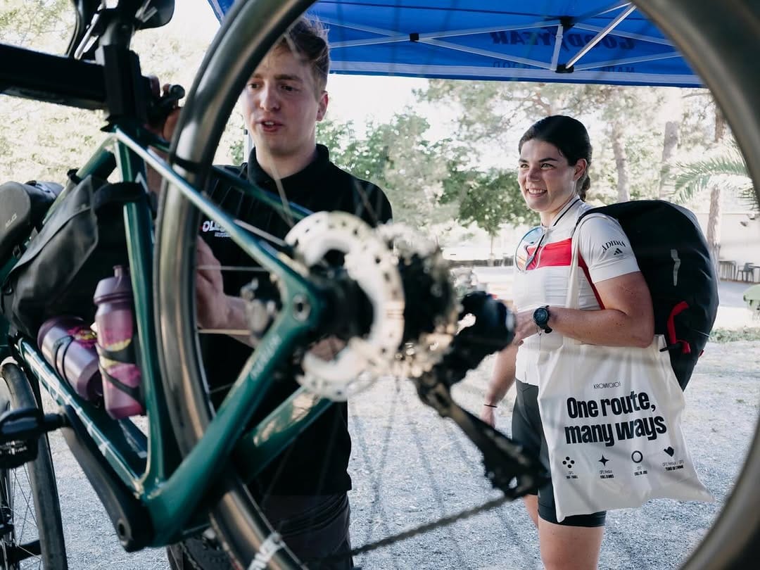 Post 4 by Laura Rincón | Bikepacking, ultraciclismo y aventura on Instagram (carousel)
