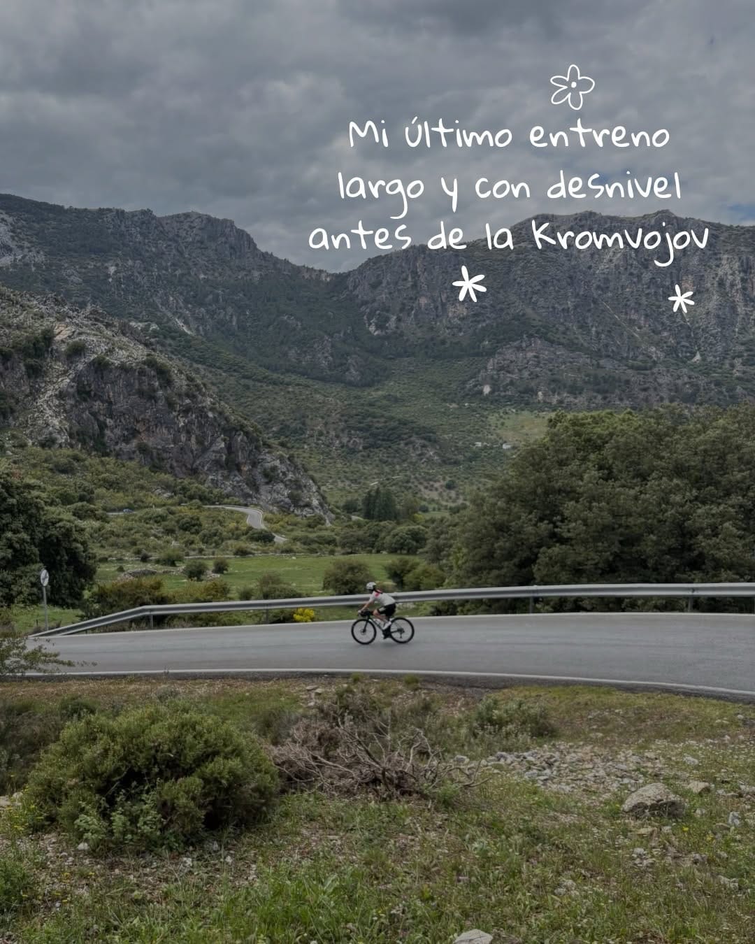 Post 9 by Laura Rincón | Bikepacking, ultraciclismo y aventura on Instagram (carousel)