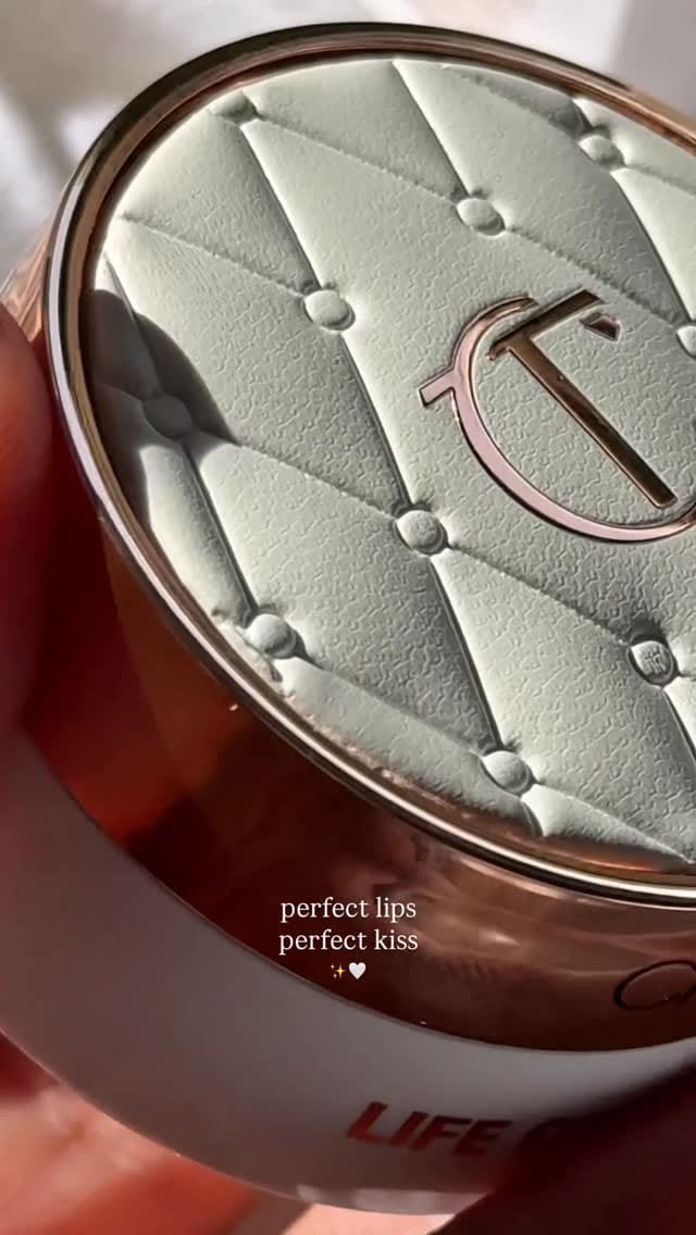Post 8 by ByCeci Make Up & Beauty on Instagram (video)