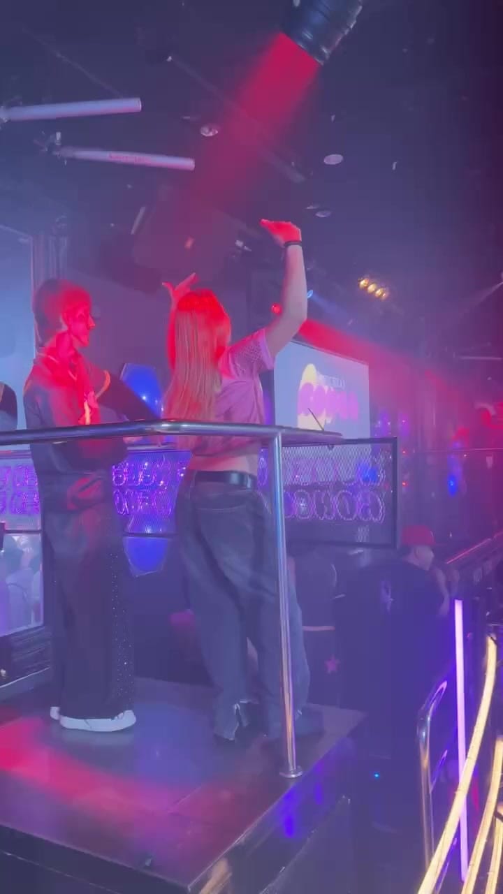 Post 9 by Sala Concept on Instagram (video)