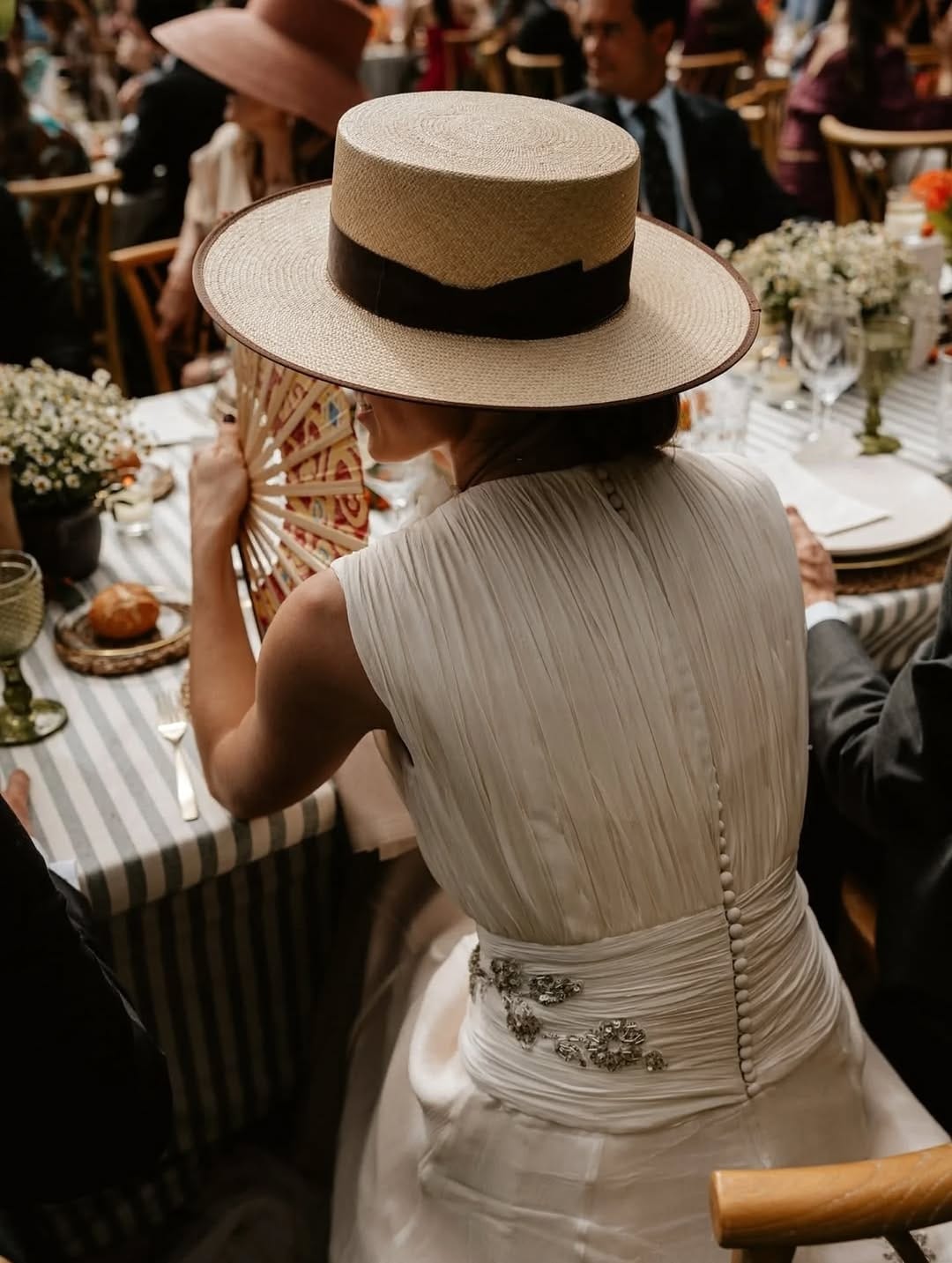 Post 2 by Carlota S✨Invitada con estilo✨ on Instagram (image)
