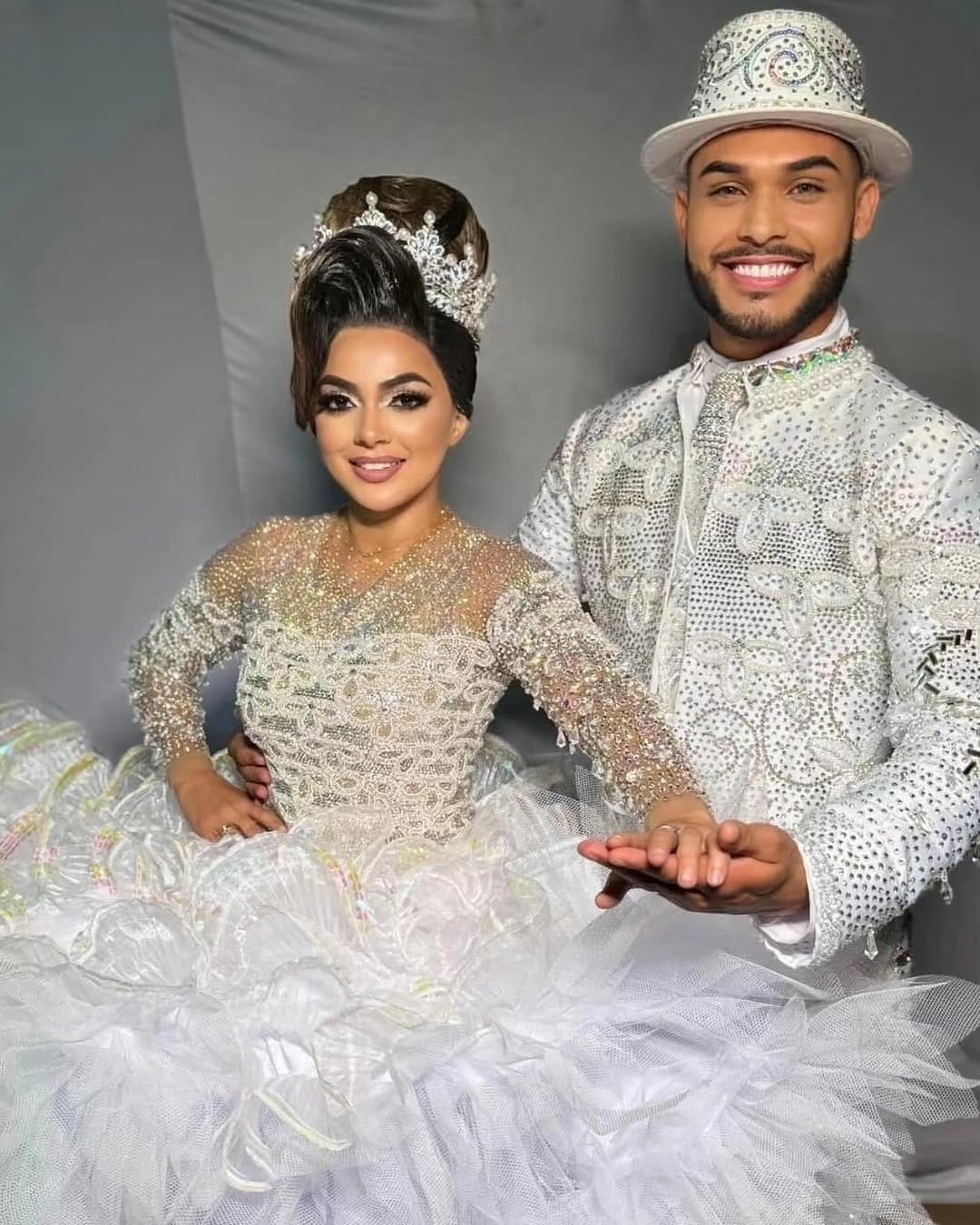 Post 8 by Paixão Martins Assunção on Instagram (carousel)