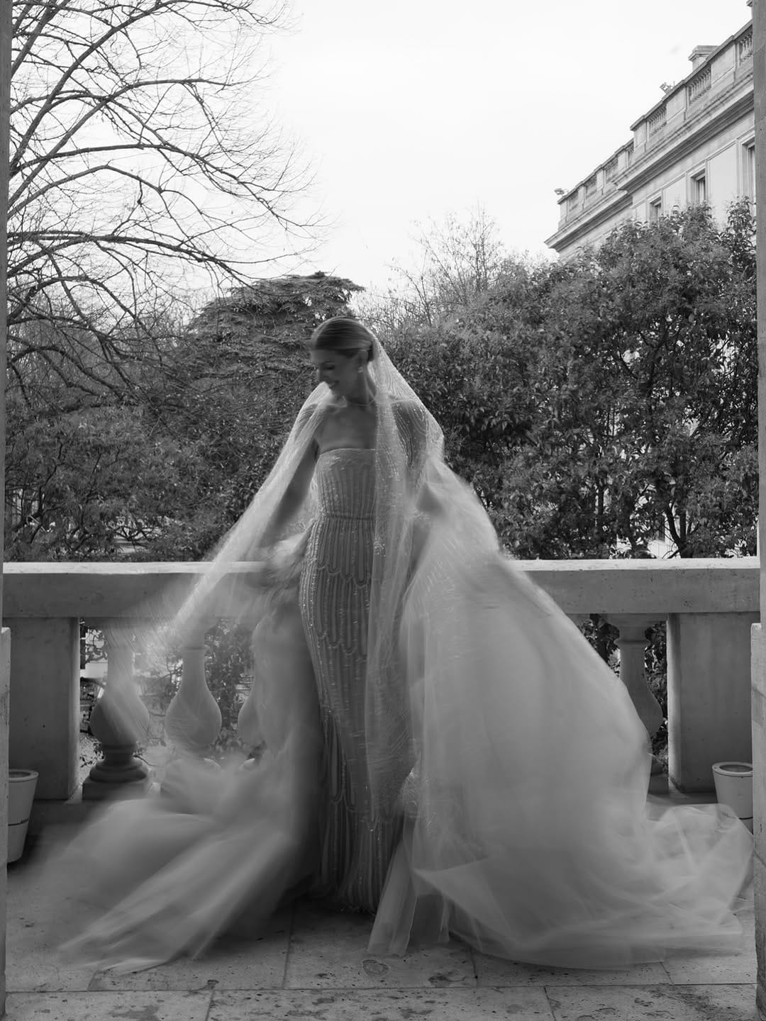 Post 5 by Sandra von Riekhoff on Instagram (carousel)