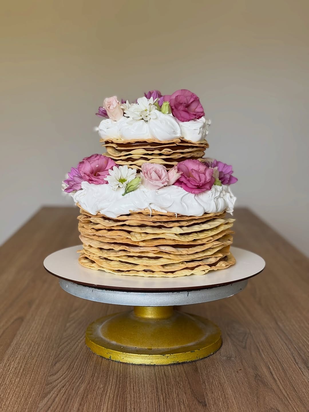 Post 1 by Catalina Pasteleria on Instagram (carousel)