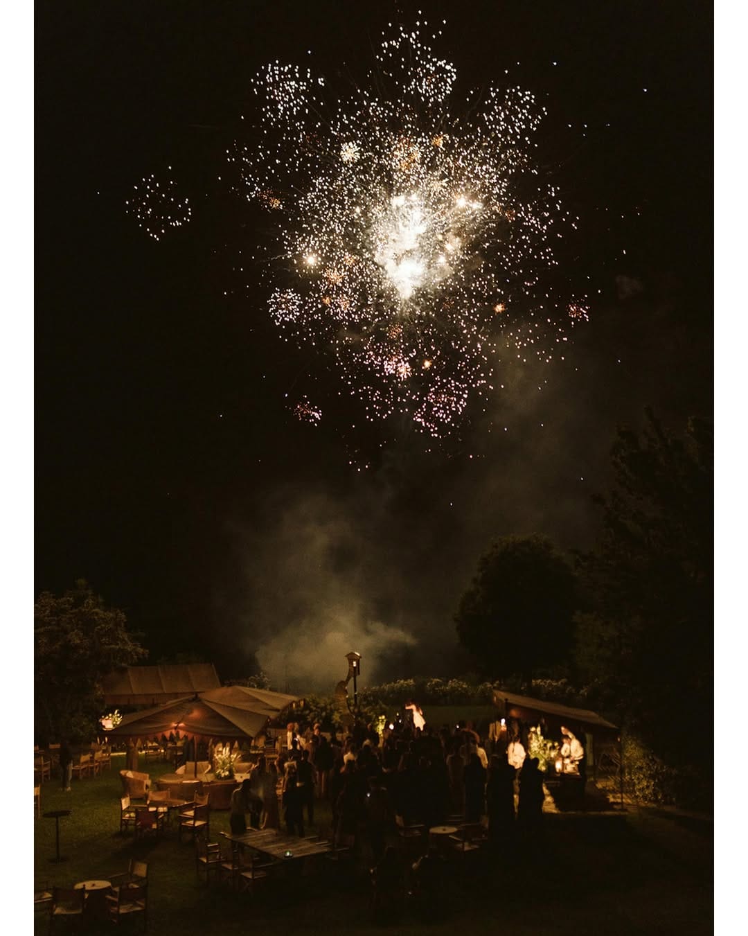Post 1 by Mercedes Pérez on Instagram (carousel)