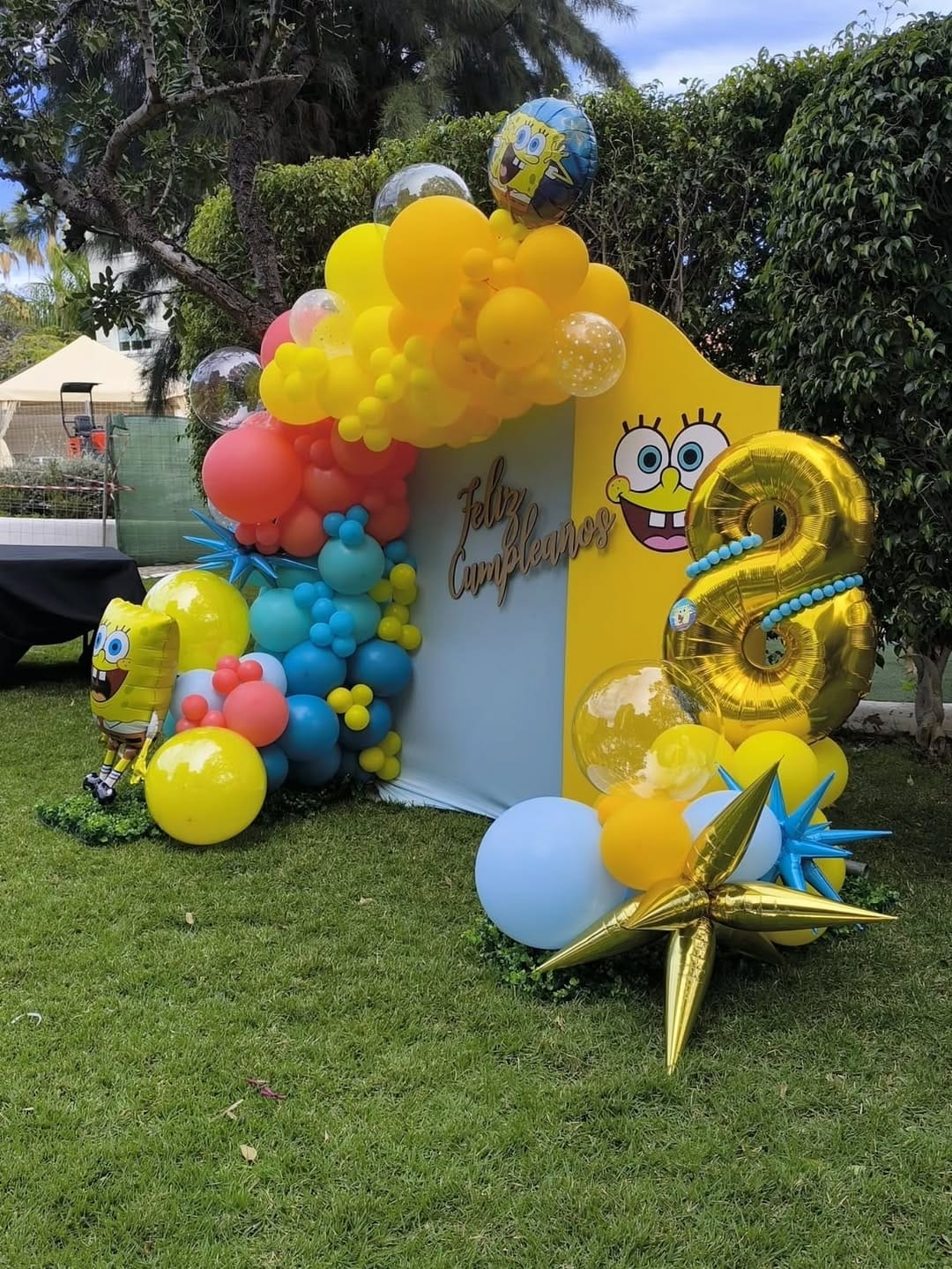 Post 4 by Decoración con Globos | Regalos a Domicilio. on Instagram (carousel)