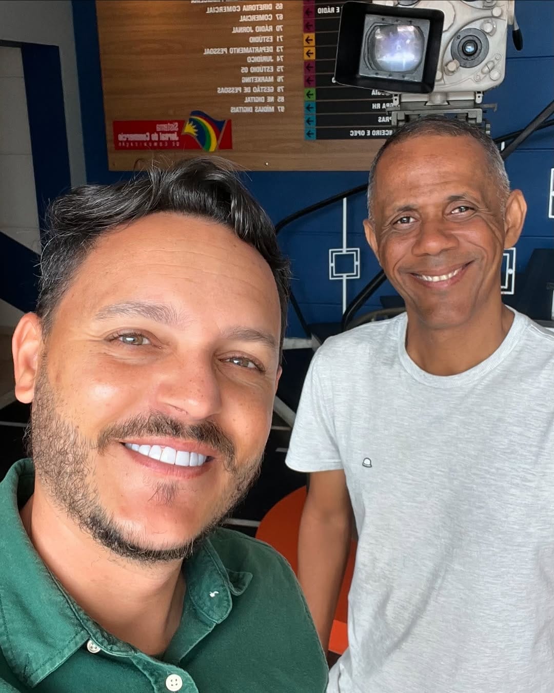 Post 10 by Adeilson Calixto on Instagram (carousel)