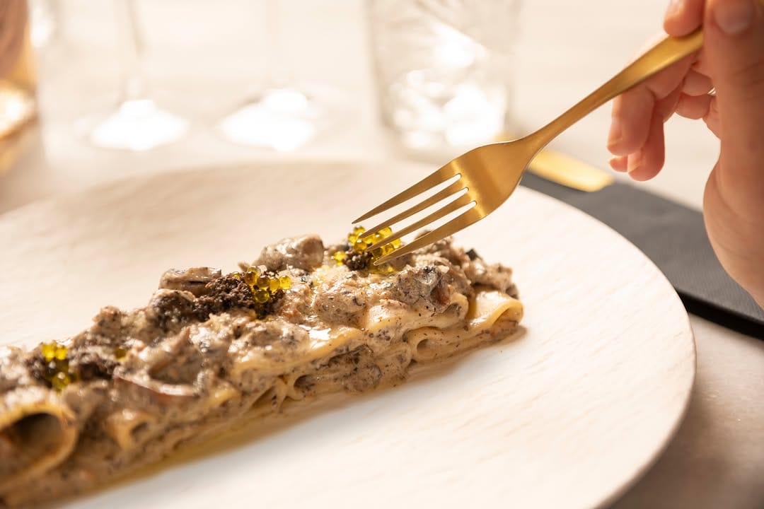 Post 2 by Choose Ristorante Naturale on Instagram (carousel)
