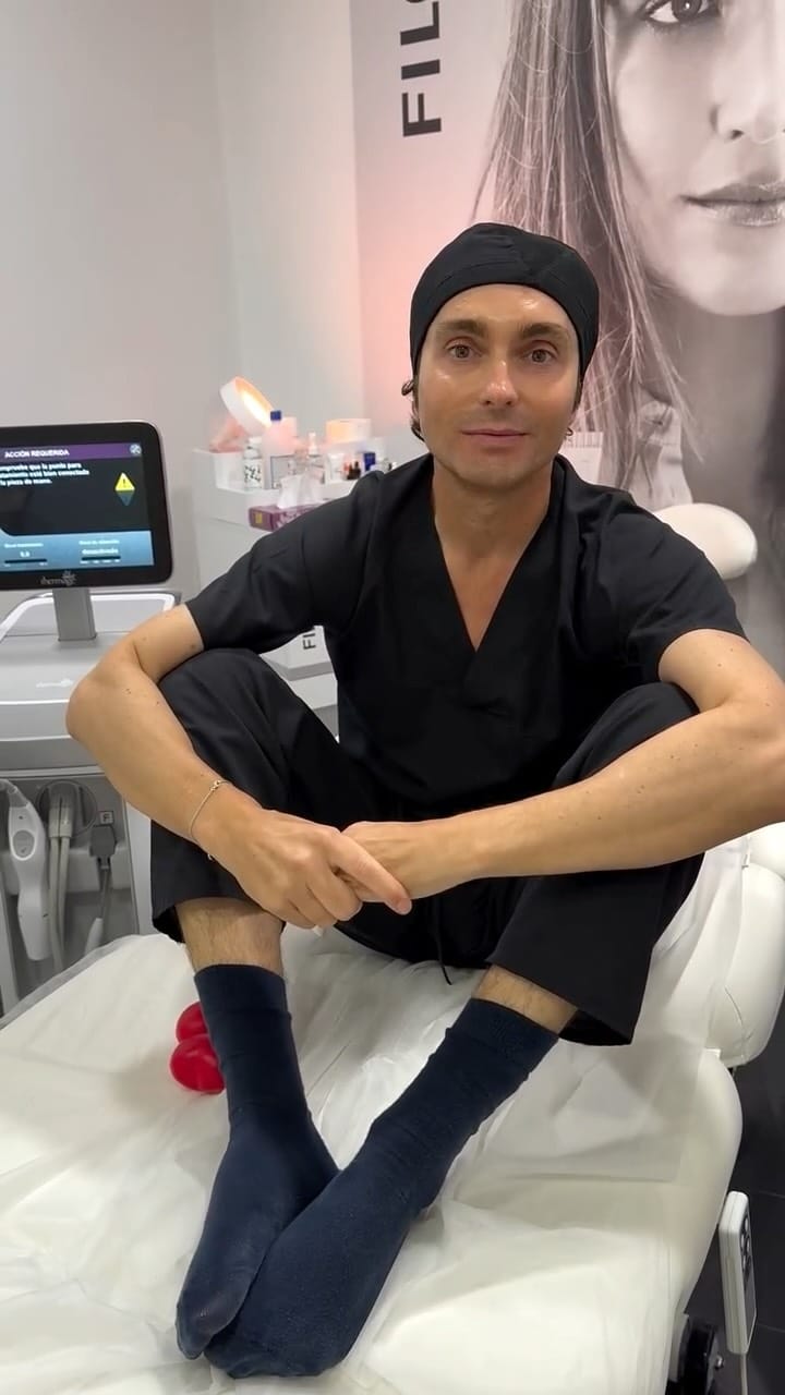 Post 6 by Le Med on Instagram (video)