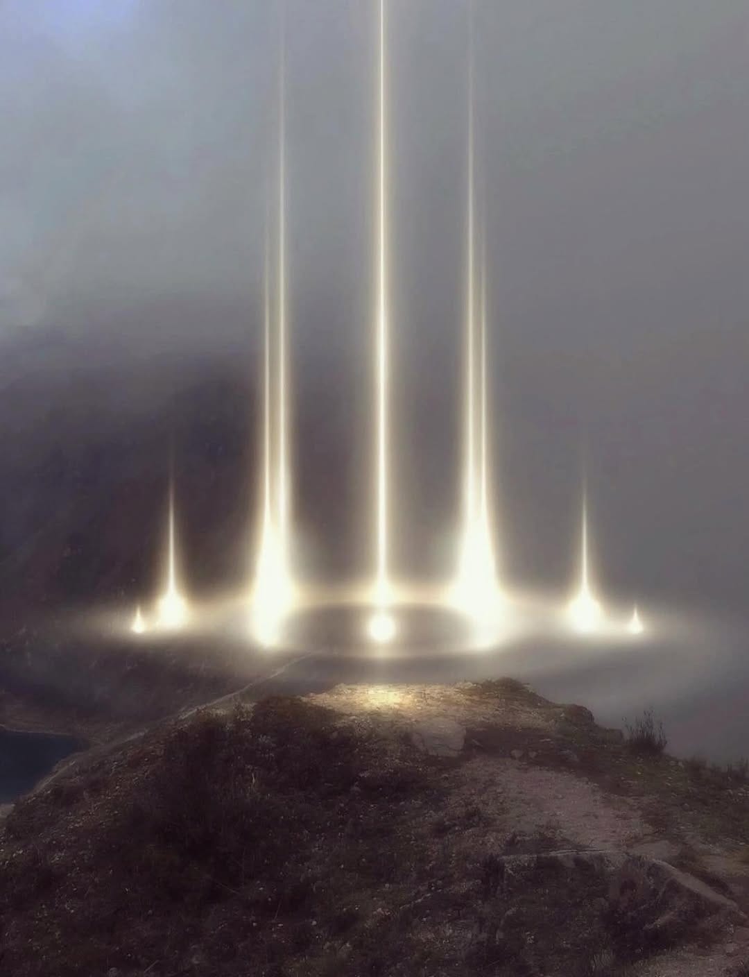 Post 7 by Cat La Fey on Instagram (image)