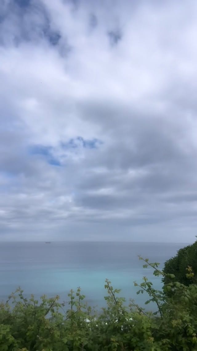 Post 2 by Meli Berger ❂ / Energy Coach & Wellbeing on Instagram (video)