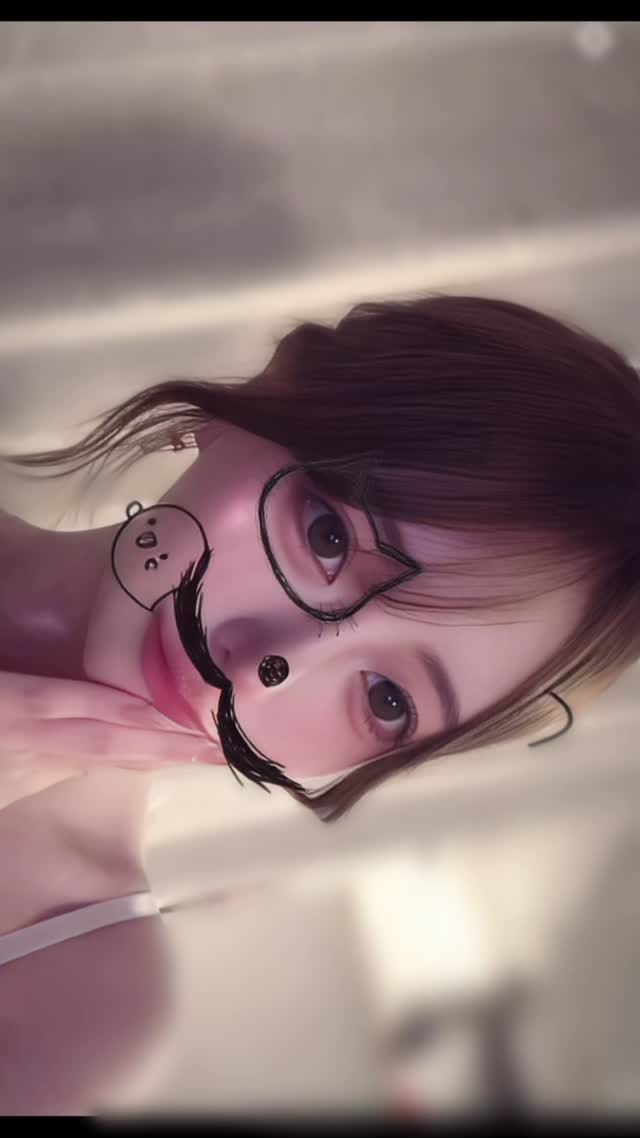 Post 4 by 姫乃ゆきね on Instagram (video)