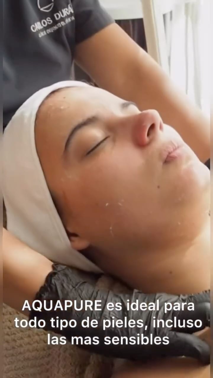 Post 7 by CLINICADERMATOLOGICACARLOSDURAN on Instagram (video)