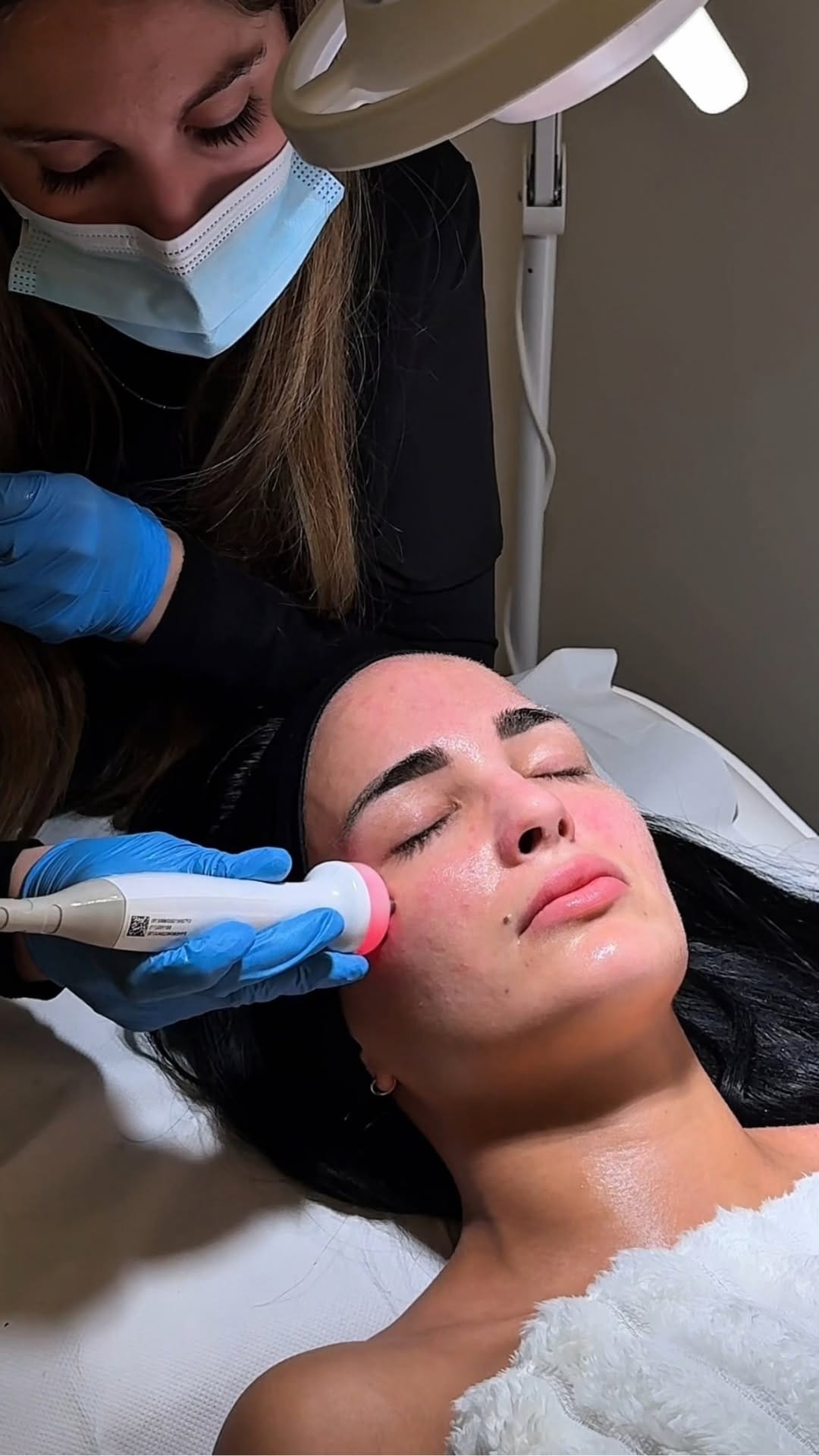 Post 1 by Dr. Ferran Ballescá on Instagram (video)