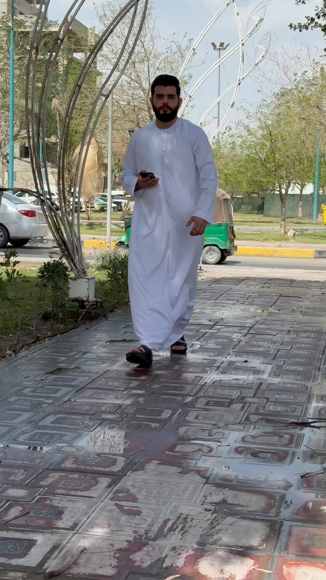 Post 8 by MOHAMED AMER on Instagram (video)
