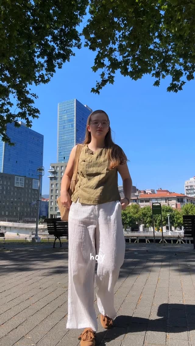 Post 3 by lucía goiri on Instagram (video)