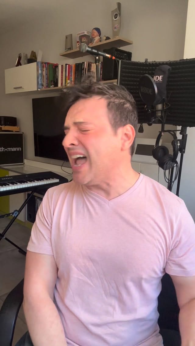 Post 4 by 🎼 Fran Valenzuela on Instagram (video)