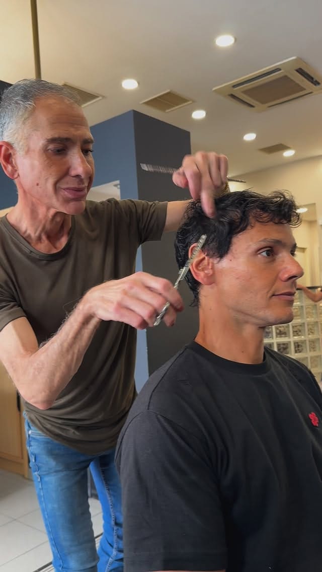 Post 5 by Carlos Pascual González70 on Instagram (video)