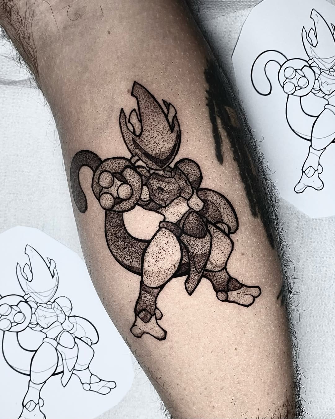 Post 6 by 𝔅𝔩𝔞𝔠𝓀 𝔍𝔬𝔱𝔞 | Anime Tattoo Malaga on Instagram (carousel)