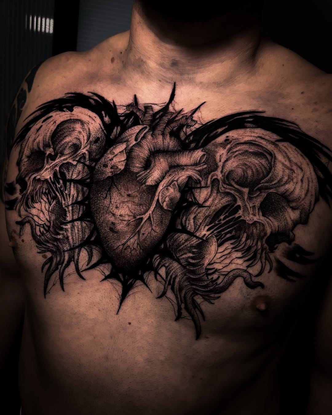 Post 8 by Mestre Tattoo on Instagram (carousel)