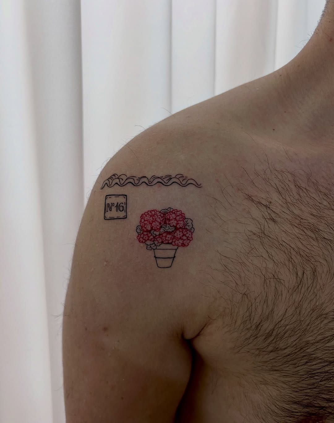 Post 5 by AnaSico Tattoo on Instagram (carousel)