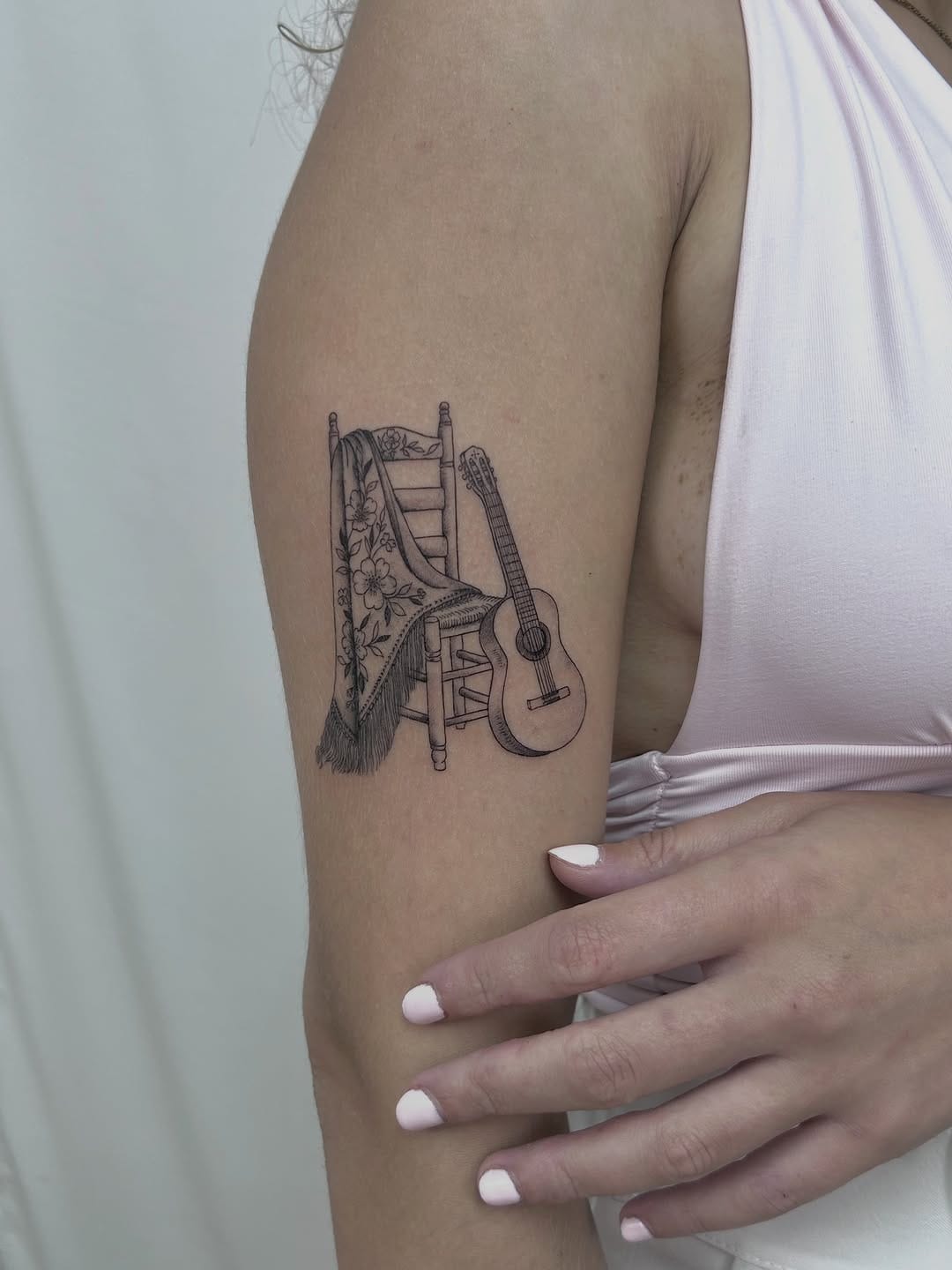 Post 1 by AnaSico Tattoo on Instagram (carousel)