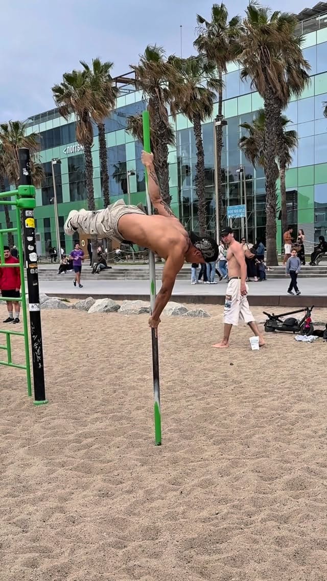 Post 9 by Andres Gomez Jimenez on Instagram (video)