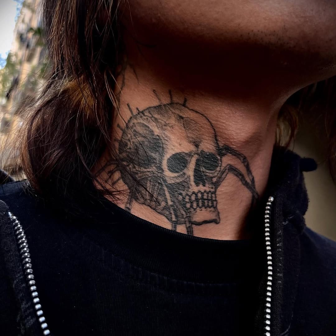 Post 5 by hans brack on Instagram (image)