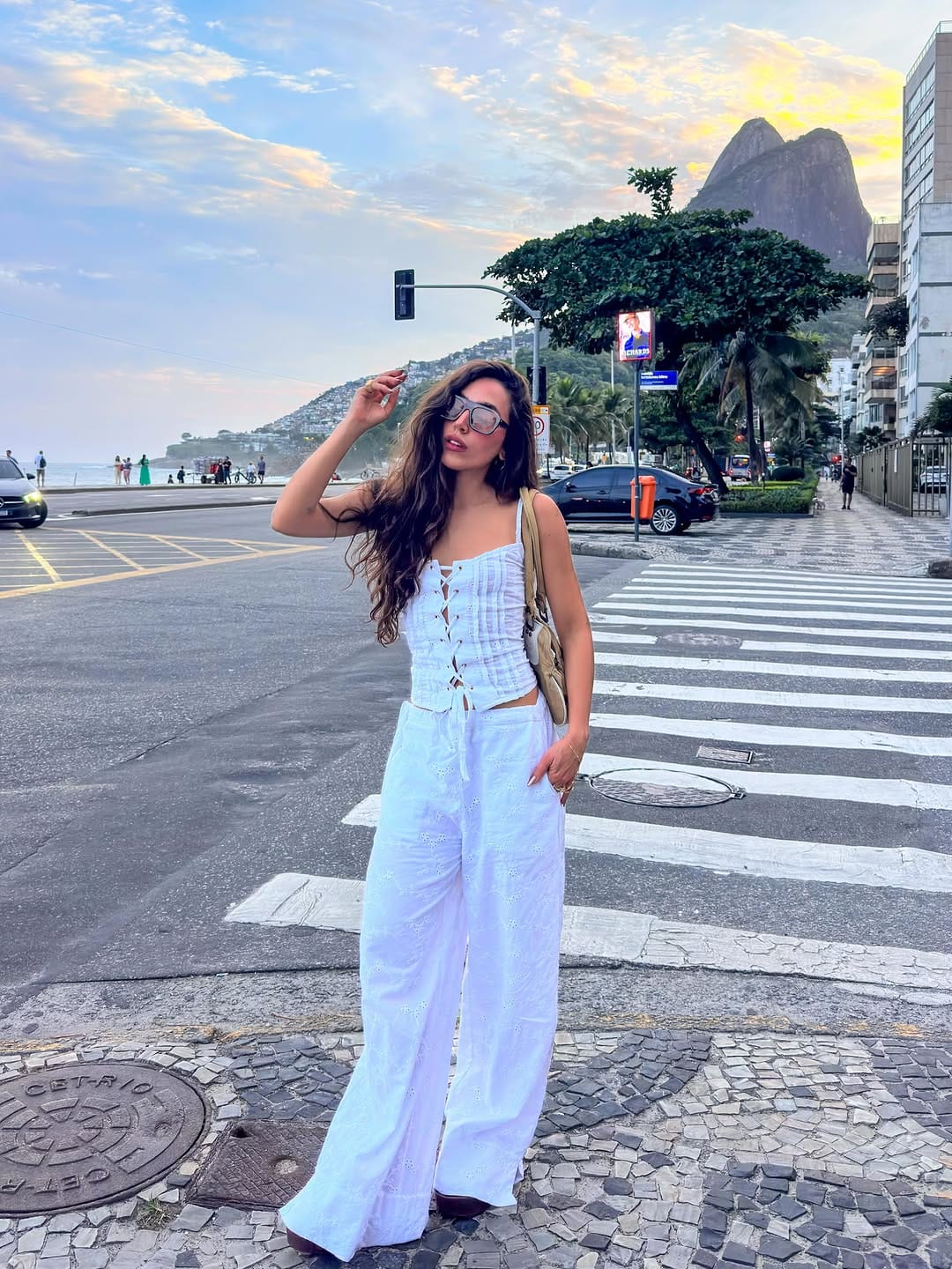 Post 5 by Gabriela Passos Lobo e Campos on Instagram (carousel)