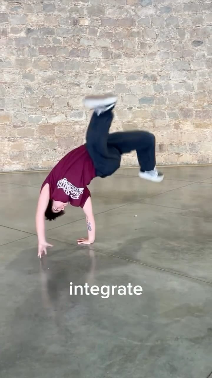 Post 7 by Sydney Stuberg on Instagram (video)