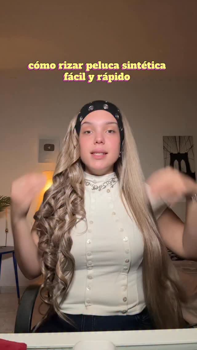 Post 3 by Selena Milán on Instagram (video)