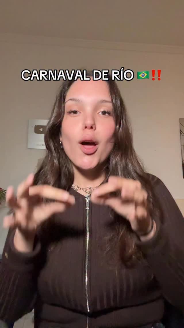 Post 9 by Selena Milán on Instagram (video)