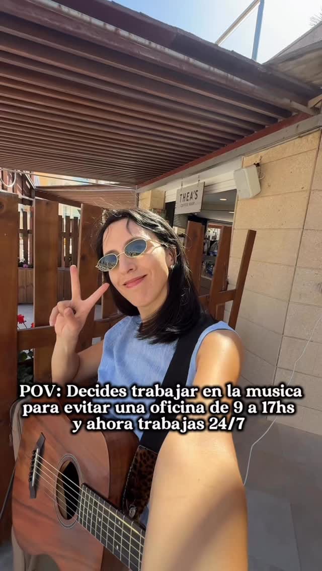 Post 7 by Majo Clutet / Música 🎶 - Viajes 🌍 on Instagram (video)