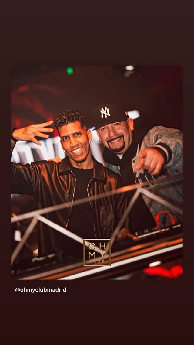 Post 2 by Jhose Angel ®️ on Instagram (video)