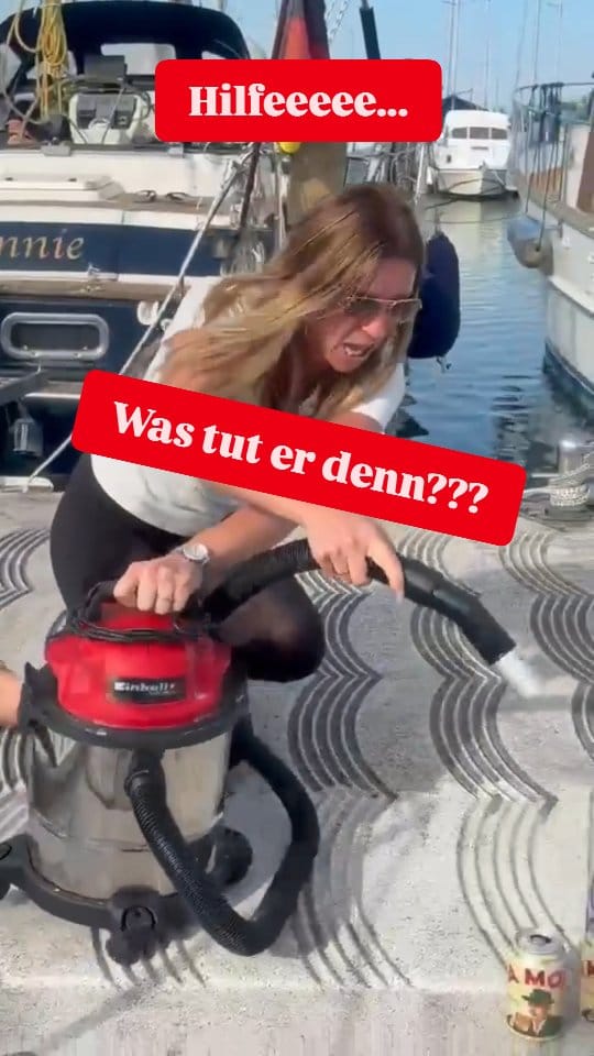 Post 4 by Ina Carina on Instagram (video)