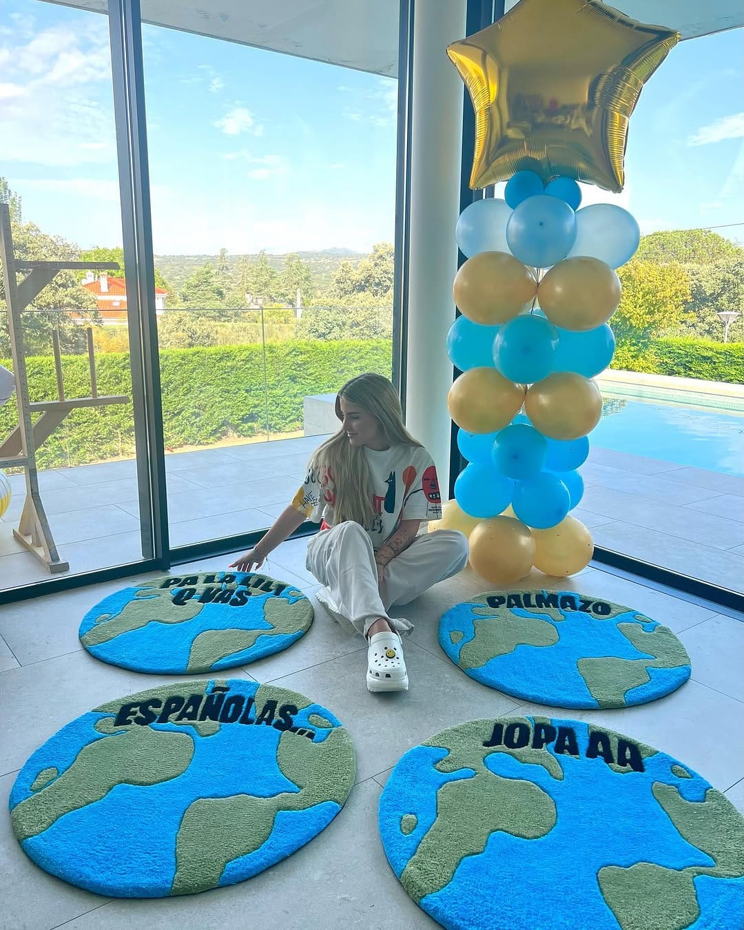 Post 5 by Alba Fernandez on Instagram (carousel)